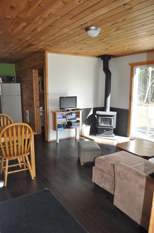 The Sleeping Moose Cottage Birch Plain Esterno foto