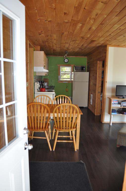 The Sleeping Moose Cottage Birch Plain Esterno foto